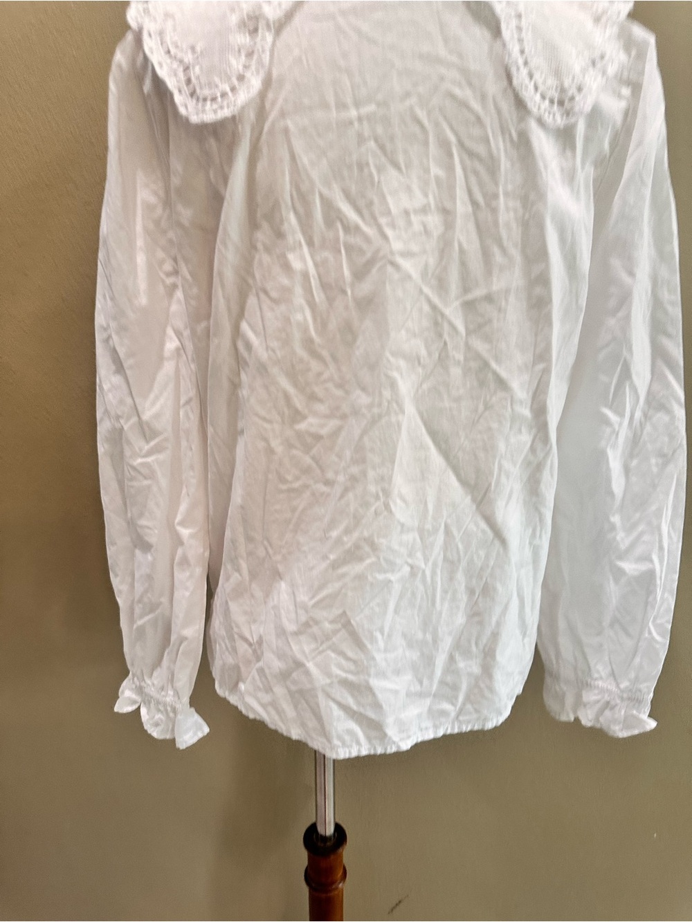 J. Crew Women’s Lace White Eyelet Collar Poplin Long-Sleeve Shirt Small - Picture 10 of 11